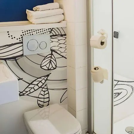 Ibis Budget Dijon Apollinaire ホテル